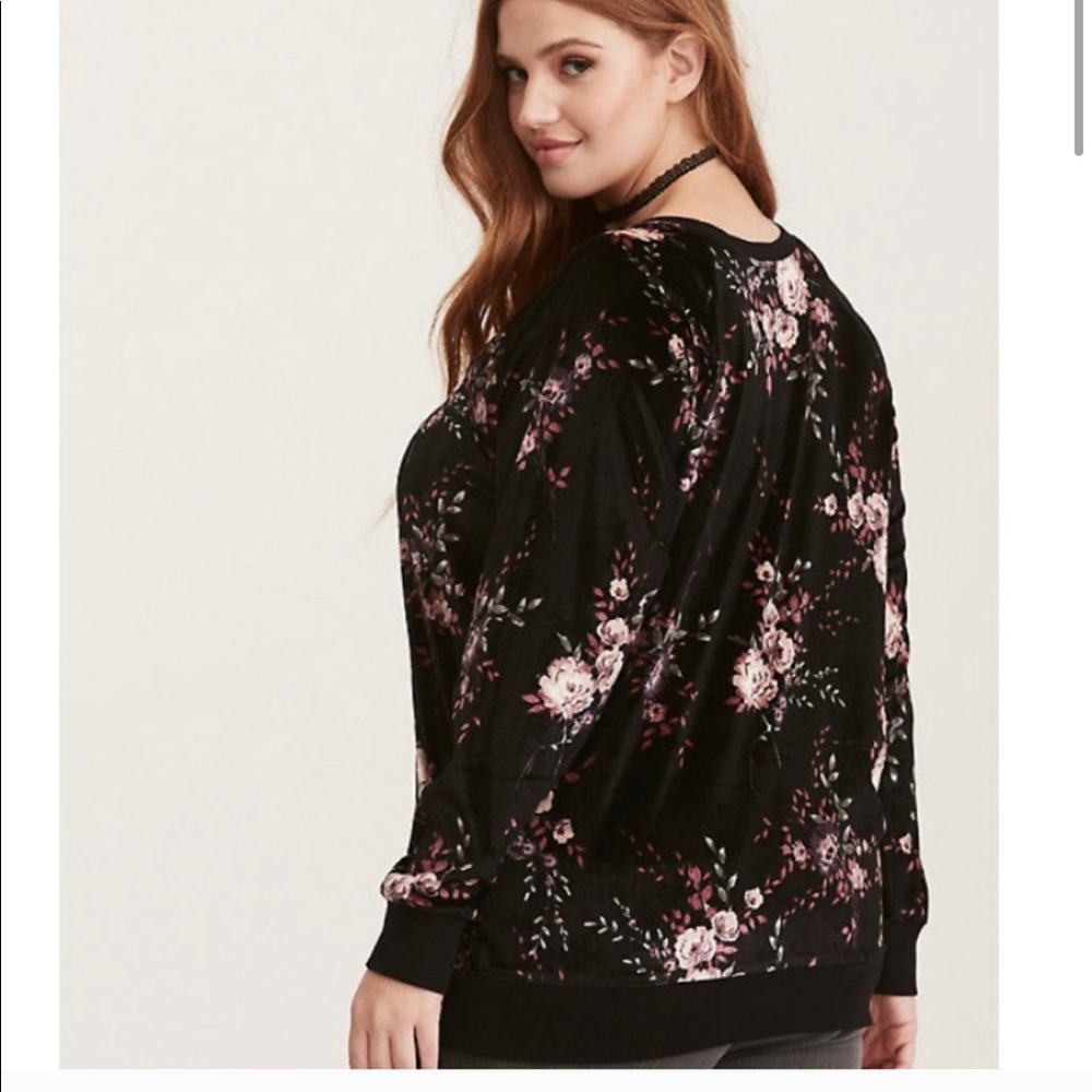Torrid Velvet Floral Print Sweatshirt [Size 5]